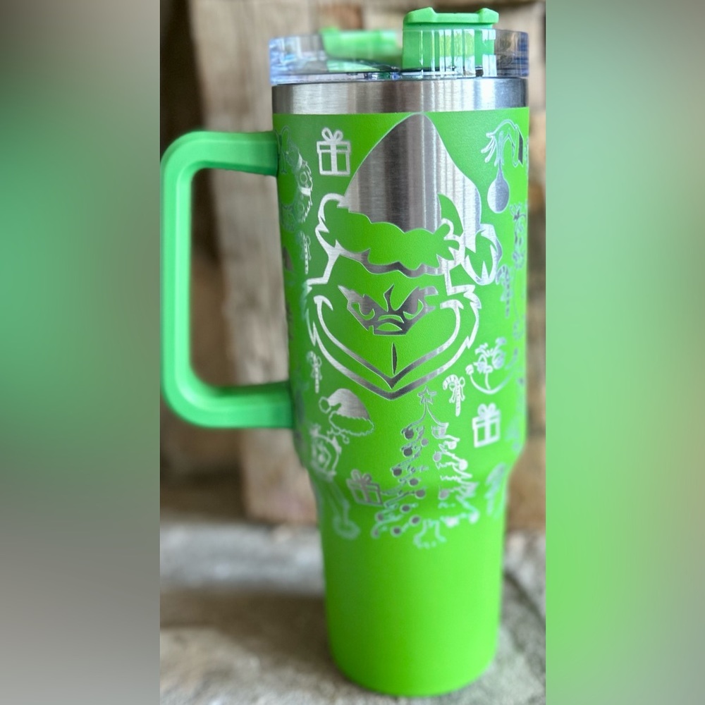 NEW!! Engraved Grinch tumbler!!